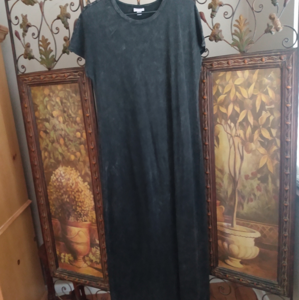Women's Small LuLaRoe Distressed Maxi